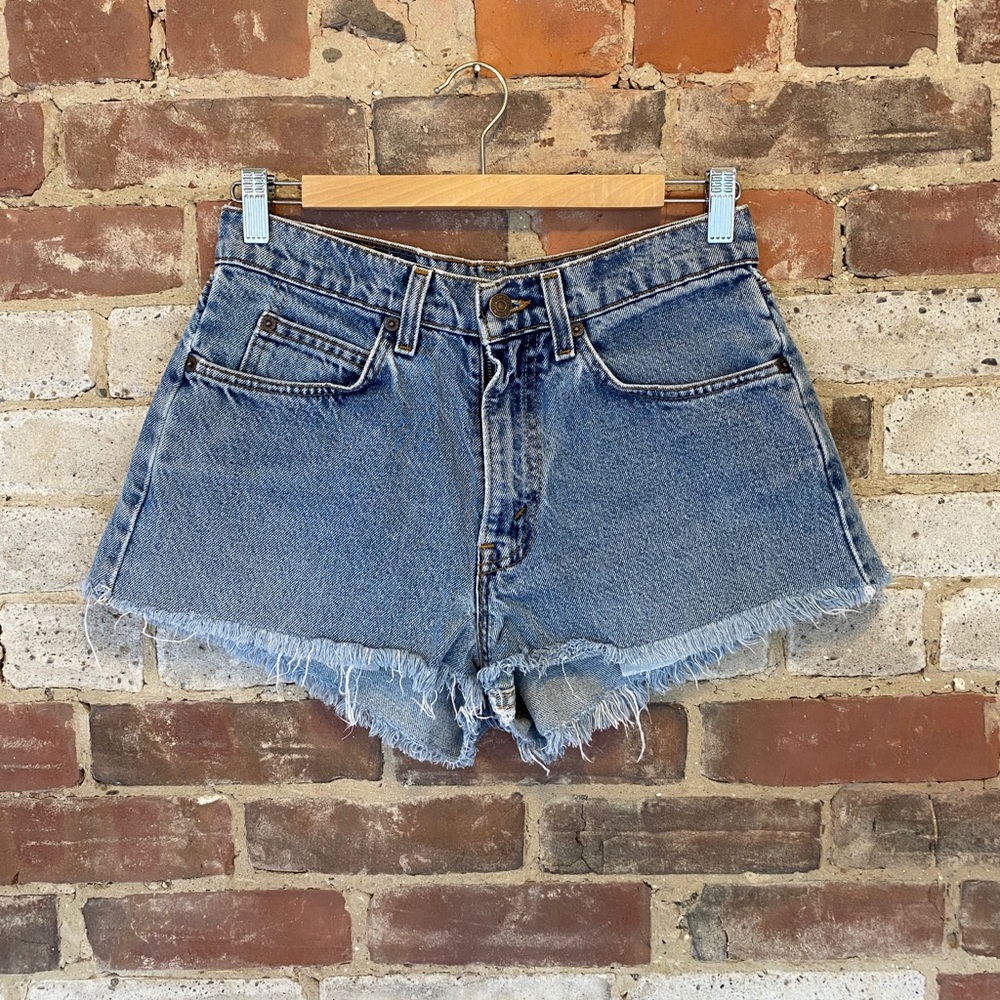 Vintage Levis High Waisted Denim Short